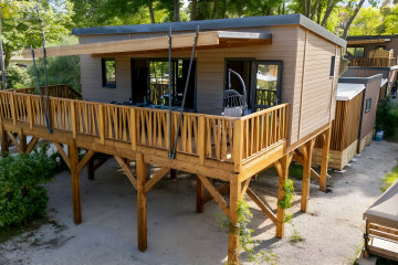 Lodge Prestige Pilotis Côte Montagne 7P 3CH - Merendella