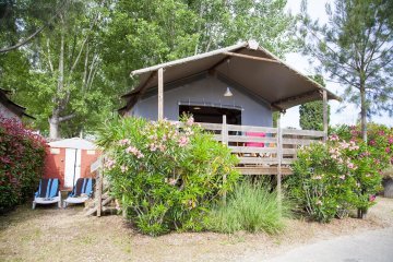 Lodge toilée 2 Slaapkamers + overdekt terras op palen** - Riviera d’Azur