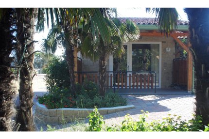 Eco Trekkershut 'Orchidea' - 42m² - 2 slaapkamers - Village Tahiti