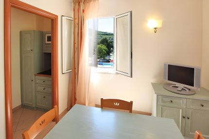 Appartamento D Prestige (max 4 adulti + 2 bambini) - Eurocamping Calvisio