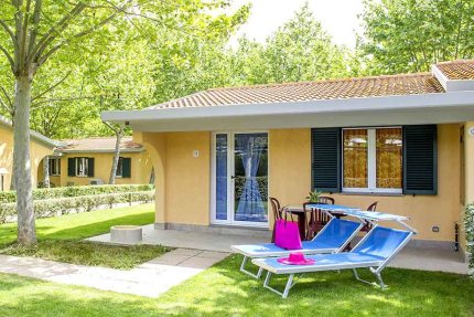 Bungalow &#39;De Luxe Plus&#39; - 40m&#178; - 2 Zimmer - Village Baia Azzurra