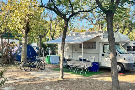 Pitch camping-car Central Park - Pineto Beach Village