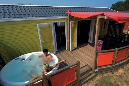 Gamme TRIO Premium avec Jacuzzi - Des Albères
