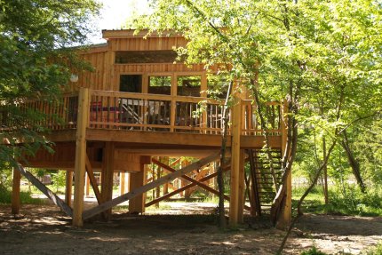 Trekkershut Premium - 24m² - 2 slaapkamers - terras - CosyCamp