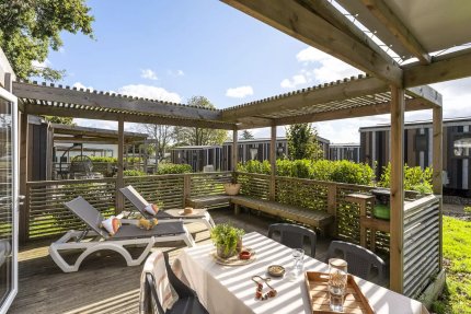 Cabane Premium 3 Pièces 4 Personnes Climatisée + TV - Village Perrosien