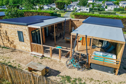 Tribu Premium 7/9 pers. - Eden Villages Le Caravan'île