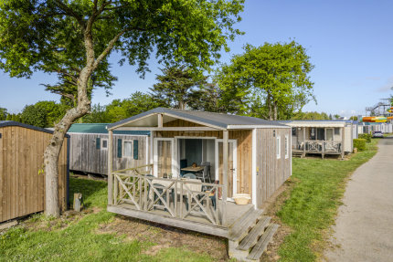 Mobil-Home Grand Confort 3 Pièces 4 Personnes + TV - La Mer Blanche