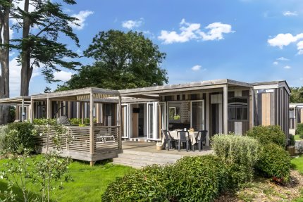 Cabane Premium 4 Pièces 6 Personnes Climatisée + TV - Village Perrosien