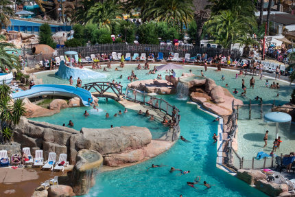 resort pirates world agde