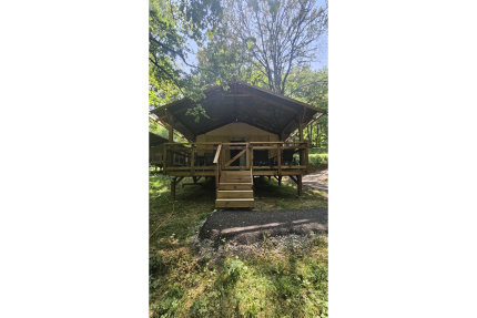 Premium 3-Room Nature Lodge for 4 People (No Bathroom) - La Serre