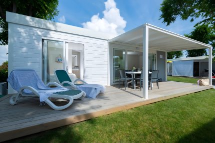 ELEGANCIA DE CASA MÓVIL - Village Adria