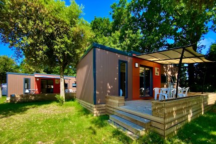 Mobile home - 3 chambres - 2 salles de douche - version Taos " Les Oliviers " - Les Ormes, Domaine &amp; Resort