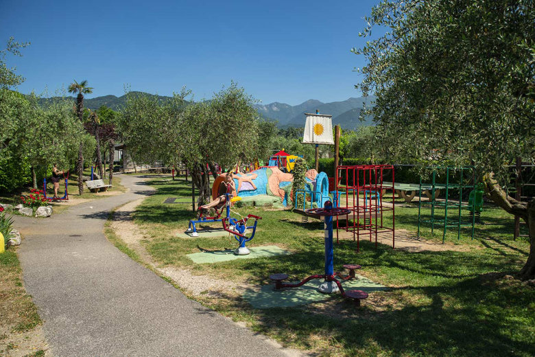 camping eden lac de garde