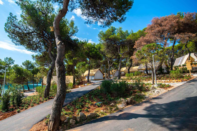 camping arena one 99 glamping croatia