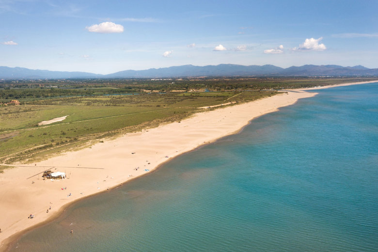 camping las palmeras costa brava sant pere pescador