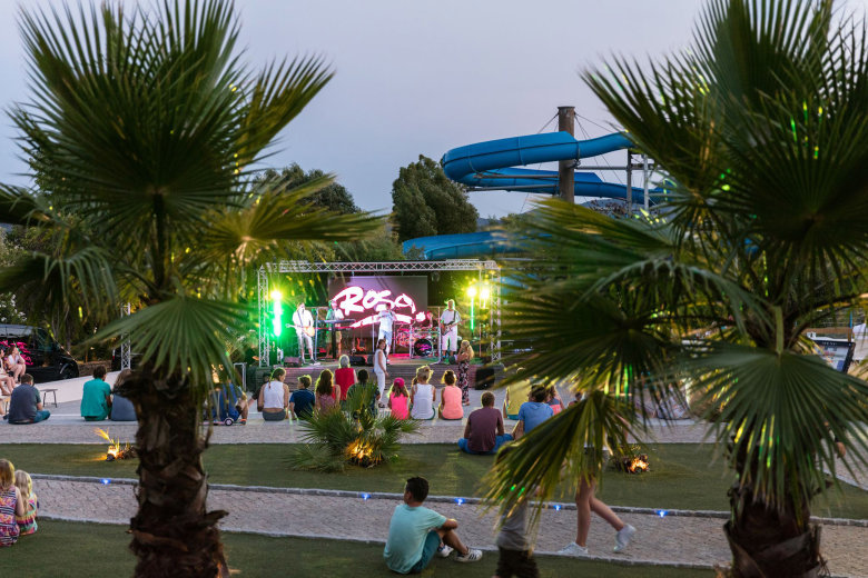 camping domaine des naiades grimaud