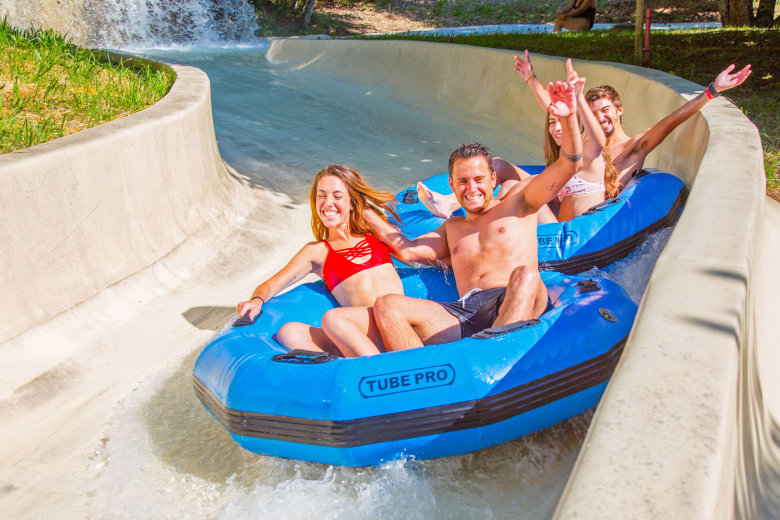 camping domaine des tours aveyron