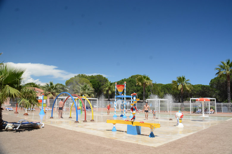 camping oasis village puget sur argens