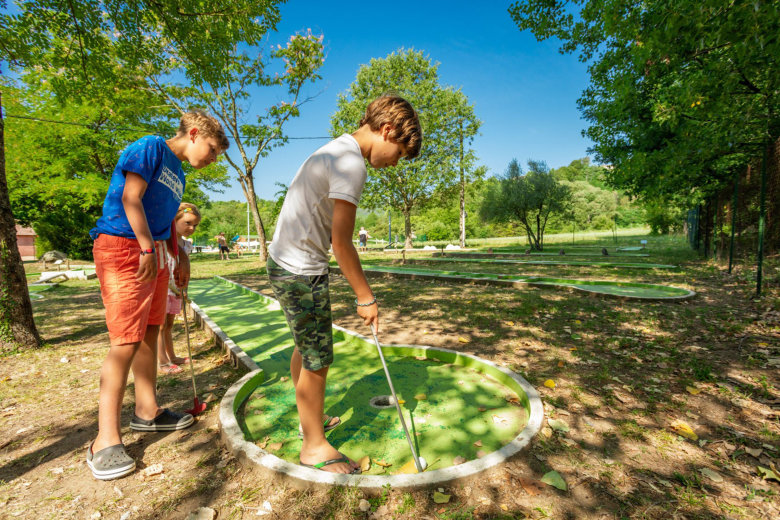camping les plans gard