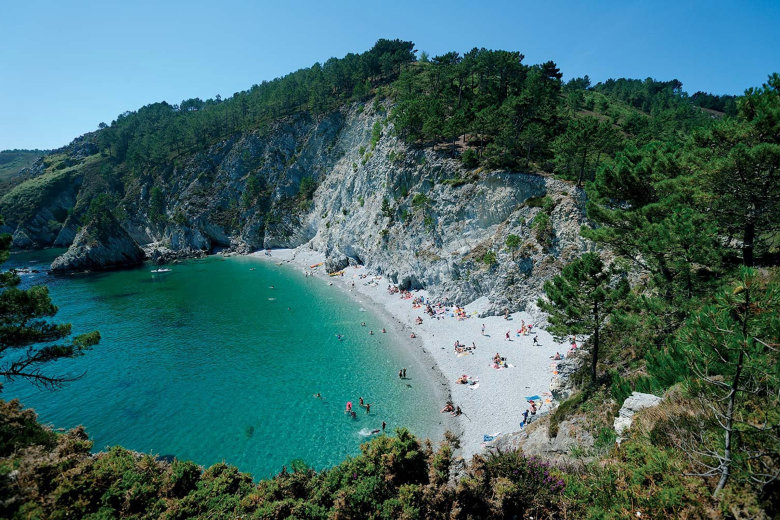camping la plage de treguer finistere