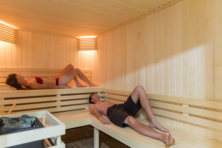 camping le chaponnet brem sur mer