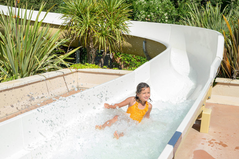 camping les fontaines pernes les fontaines