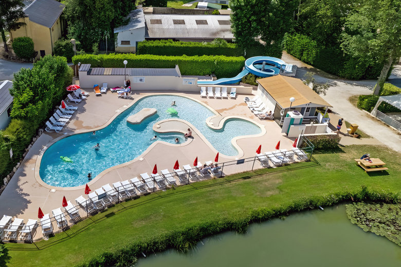 camping country park touquin