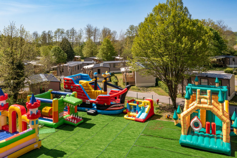 camping country park crecy la chapelle