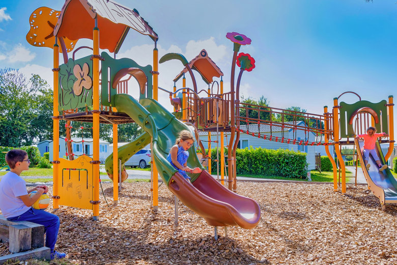 camping la mer blanche benodet