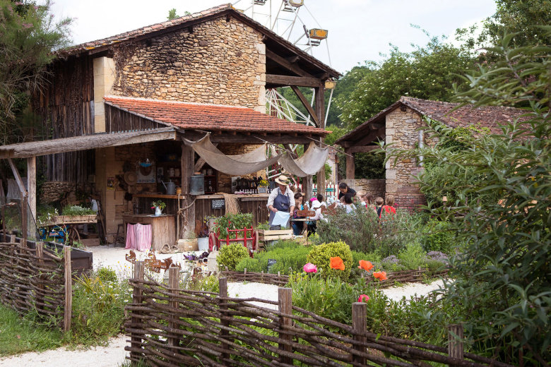 camping le moulin de surier beaumont du perigord