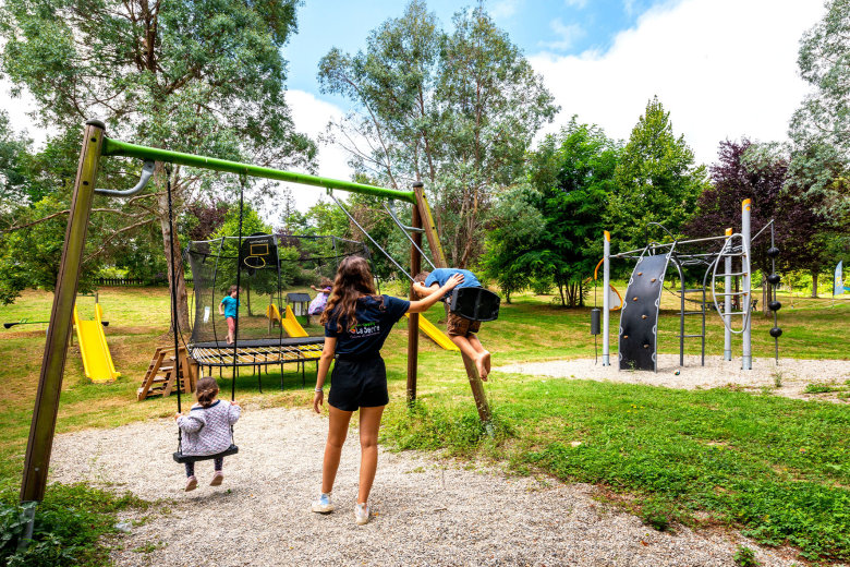 camping la serre aigues vives