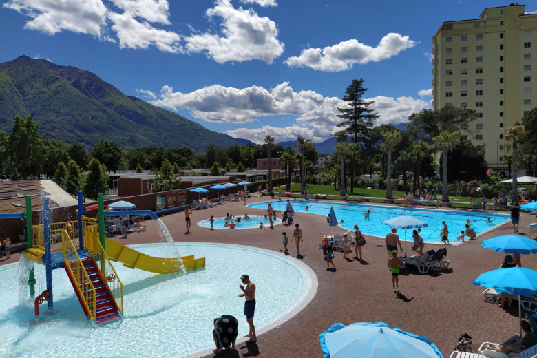 camping campofelice lac majeur suisse