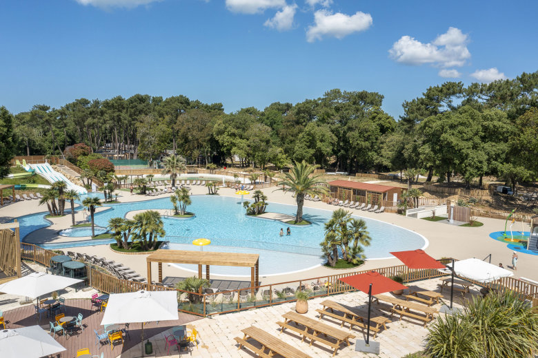 camping le logis saint palais sur mer