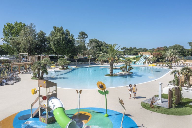 camping le logis saint palais sur mer