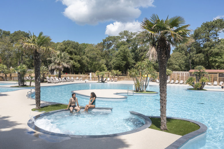 camping le logis saint palais sur mer