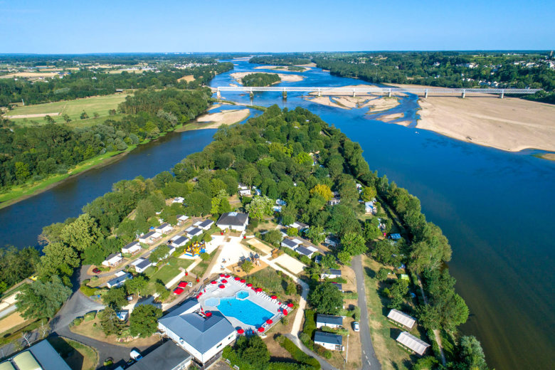 camping l ile d offard saumur