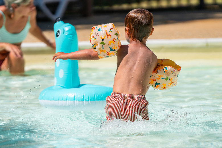 camping monplaisir saint trojan les bains