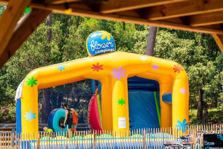 camping monplaisir saint trojan les bains