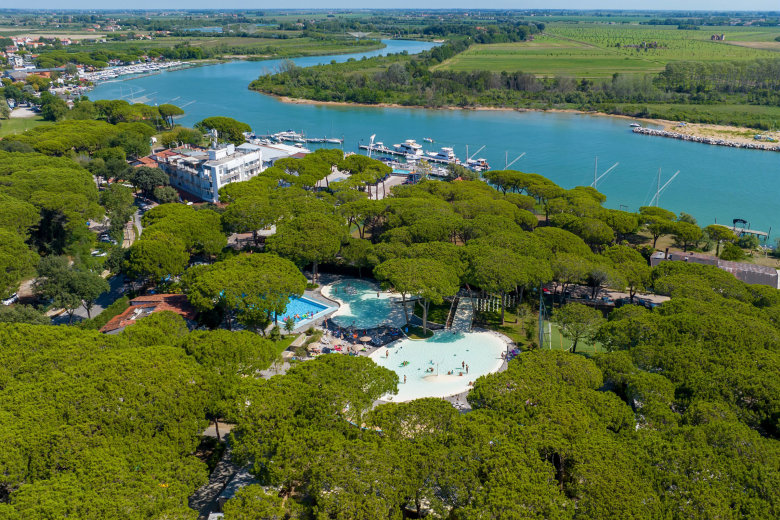 Waikiki | Camping 4 stars Venice | Water park