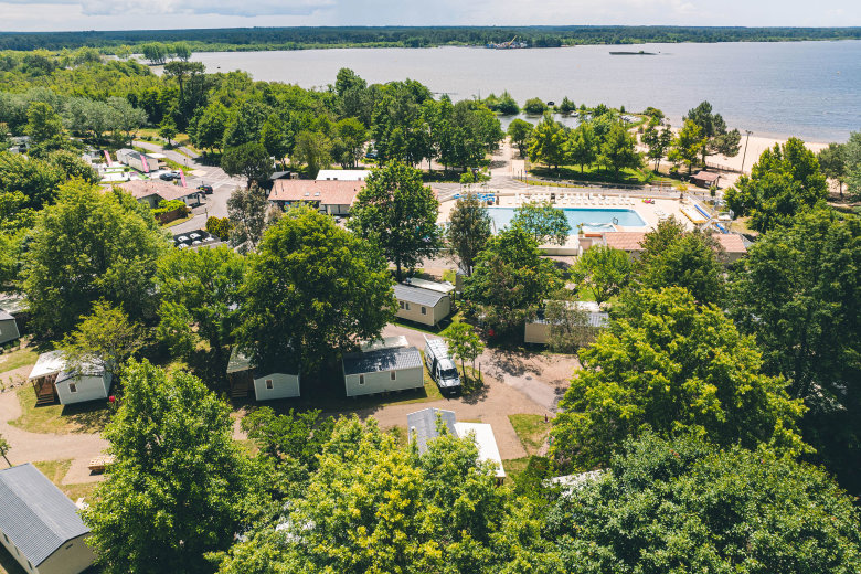 camping le pipiou parentis en born