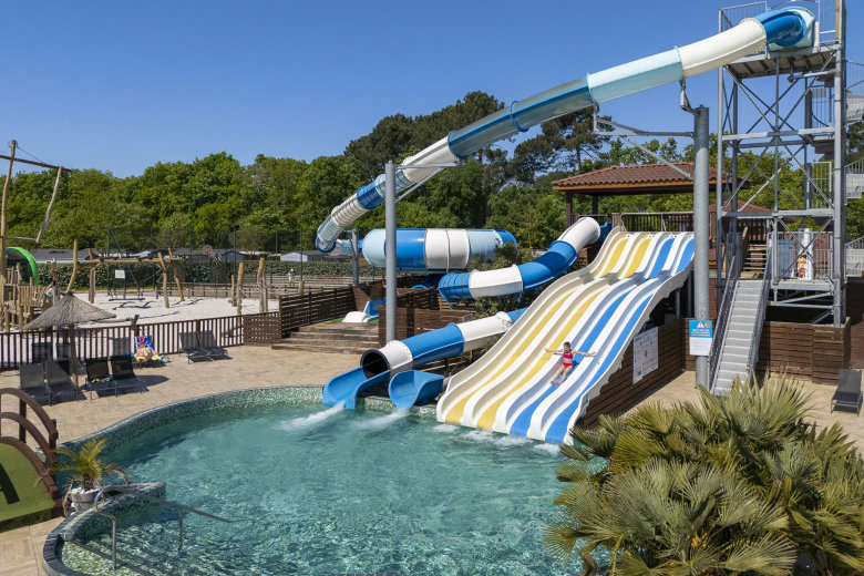 camping au lac de biscarrosse parentis en born