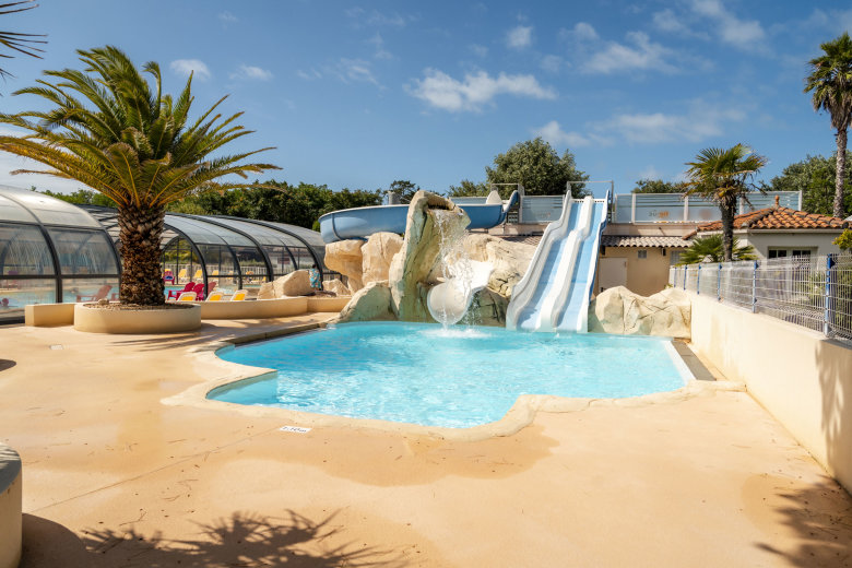 camping le suroit le bois plage en re