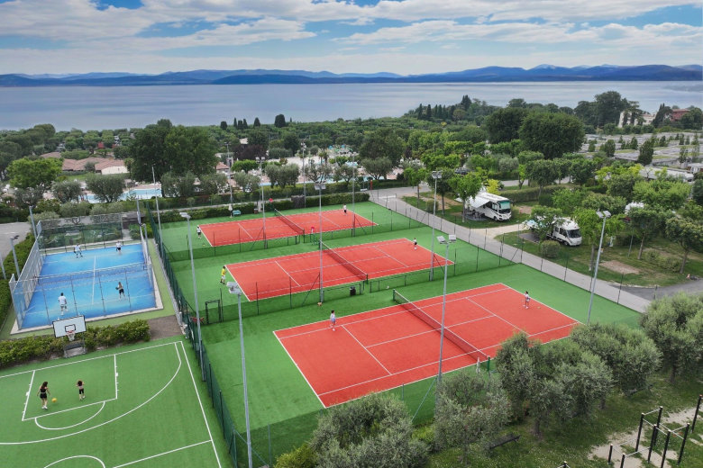 camping piani di clodia lazise