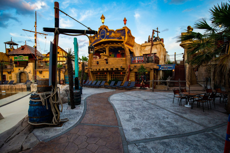resort pirates world agde