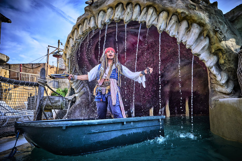 resort pirates world agde