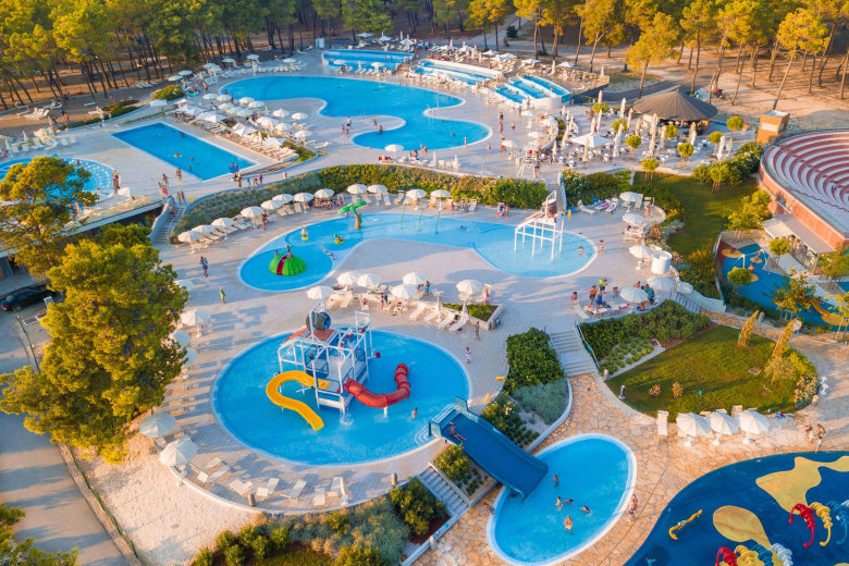 resort zaton glamping village nin