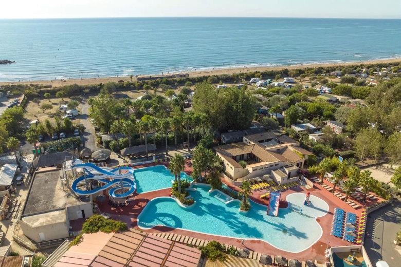 camping la plage et le bord de mer vendres plage