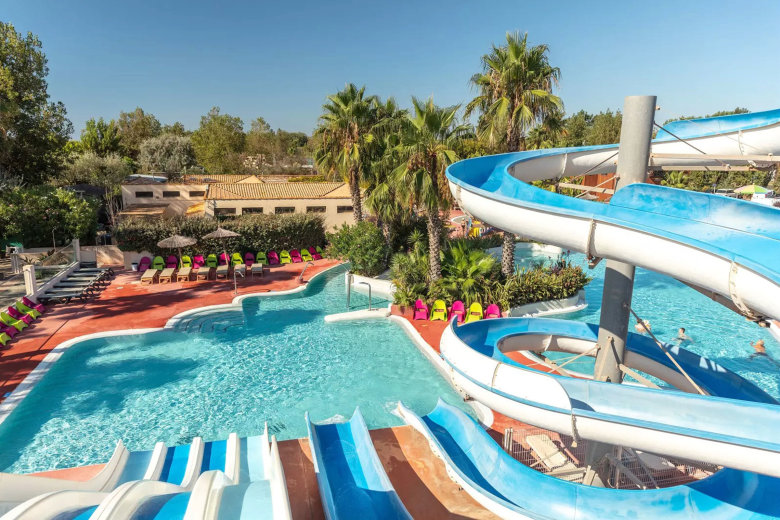 camping la plage et le bord de mer vendres plage