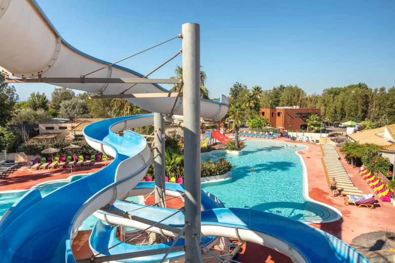 camping la plage et le bord de mer vendres plage