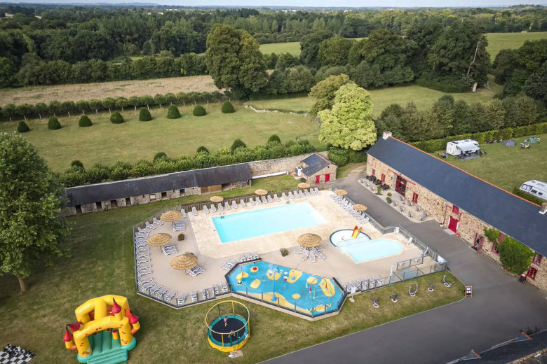 camping domaine du logis la chapelle aux filtzmeens